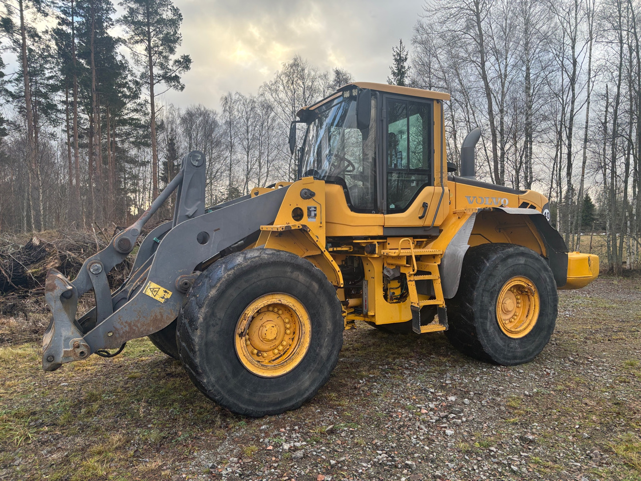Volvo L110F - Cargadora de ruedas: foto 1 Volvo L110F - Cargadora de ruedas: foto 1