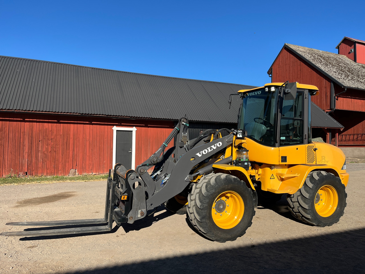 Volvo L35B - Cargadora de ruedas: foto 1 Volvo L35B - Cargadora de ruedas: foto 1