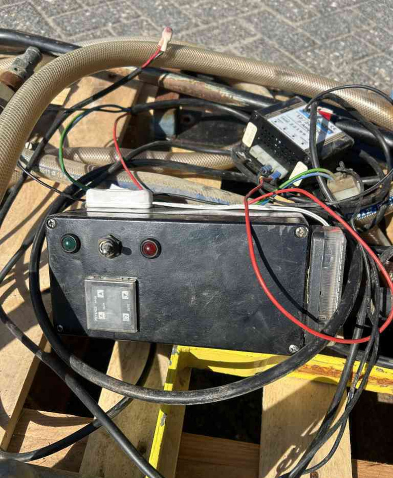 Michelin 1050/50x32 en 750/50x26 luchtdrukwissel set - Neumáticos y llantas para Maquinaria agrícola: foto 5 Michelin 1050/50x32 en 750/50x26 luchtdrukwissel set - Neumáticos y llantas para Maquinaria agrícola: foto 5