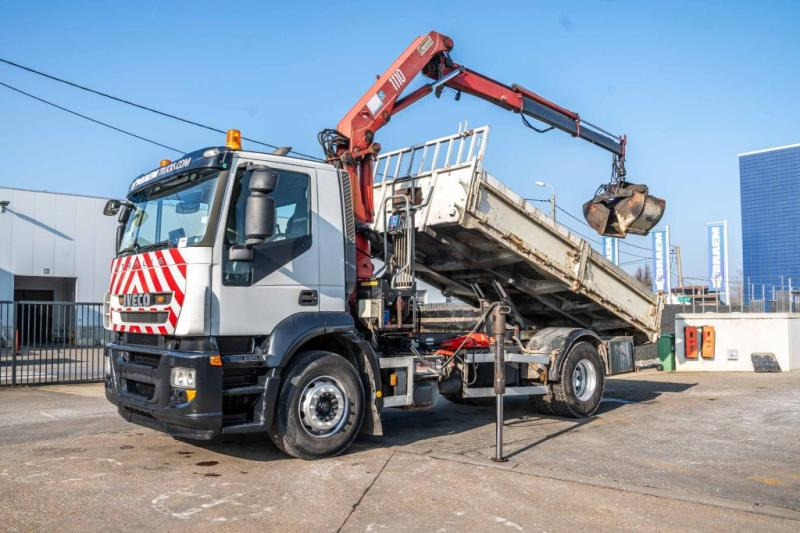Iveco STRALIS 310- E5 + HMF 1110 K2 - Camión volquete, Camión grúa: foto 1 Iveco STRALIS 310- E5 + HMF 1110 K2 - Camión volquete, Camión grúa: foto 1