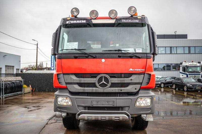 Mercedes ACTROS 3344 AK - HMF1643 Z2 - Camión volquete, Camión grúa: foto 2 Mercedes ACTROS 3344 AK - HMF1643 Z2 - Camión volquete, Camión grúa: foto 2