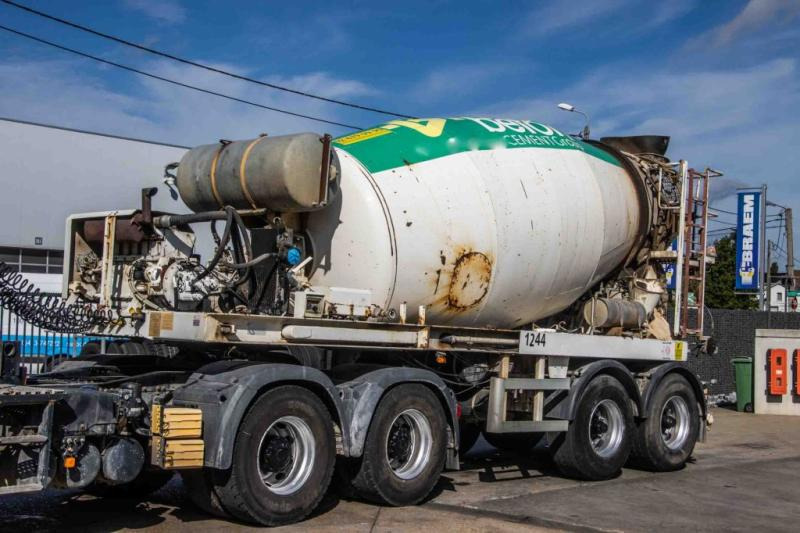 TURBO'S HOET BETON MIXER/MALAXEUR/MISCHER 10M3 +MOTOR/MOTEUR - Semirremolque hormigonera: foto 1 TURBO'S HOET BETON MIXER/MALAXEUR/MISCHER 10M3 +MOTOR/MOTEUR - Semirremolque hormigonera: foto 1