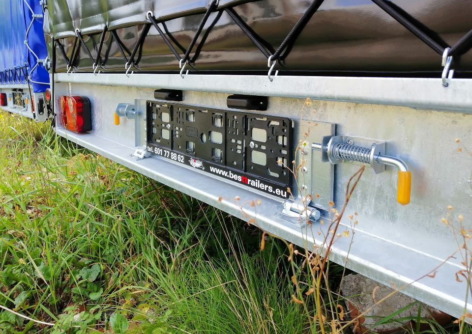 Besttrailers WARIOR ze stelażem i plandeką - Remolque con toldo: foto 4 Besttrailers WARIOR ze stelażem i plandeką - Remolque con toldo: foto 4