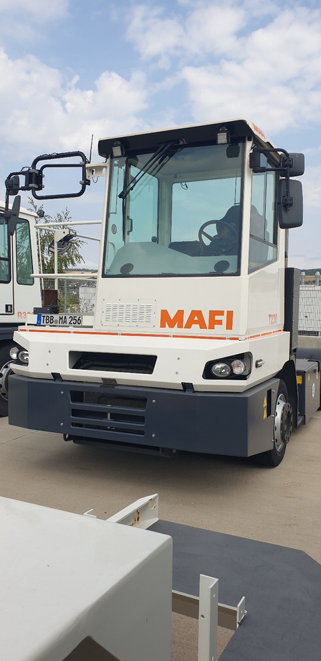MAFI T230 - Tractor industrial: foto 1 MAFI T230 - Tractor industrial: foto 1