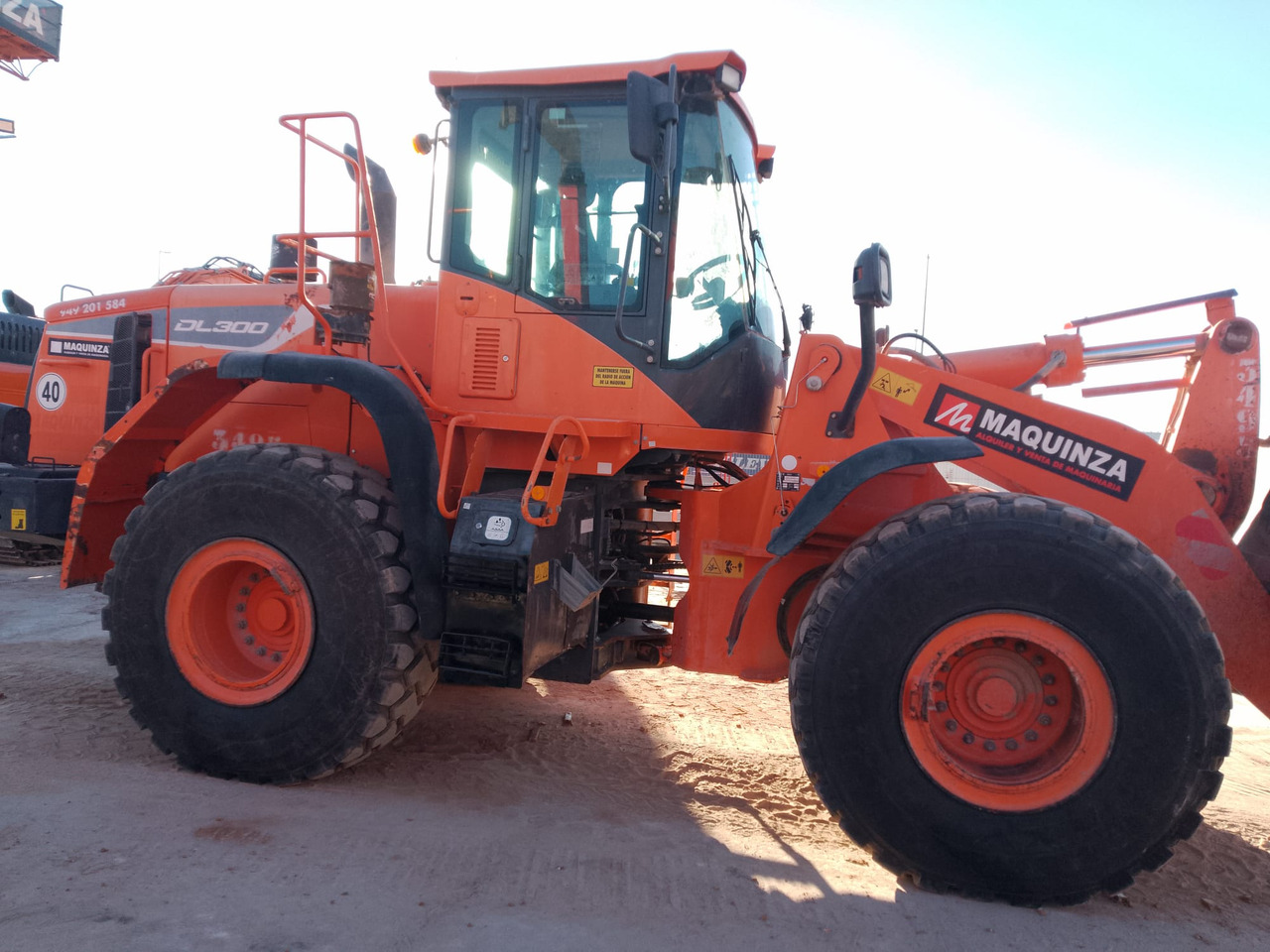 DOOSAN DL300-5 - Cargadora de ruedas: foto 1 DOOSAN DL300-5 - Cargadora de ruedas: foto 1