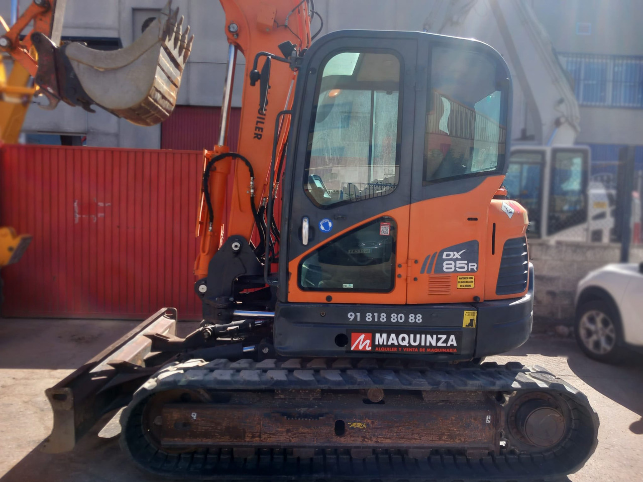 DOOSAN DX85R-3 - Miniexcavadora: foto 1 DOOSAN DX85R-3 - Miniexcavadora: foto 1