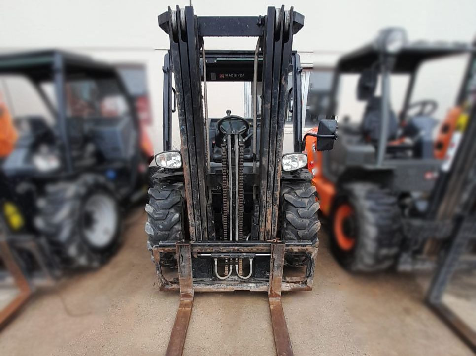 MANITOU MC18.4 D - Carretilla elevadora diésel: foto 5 MANITOU MC18.4 D - Carretilla elevadora diésel: foto 5