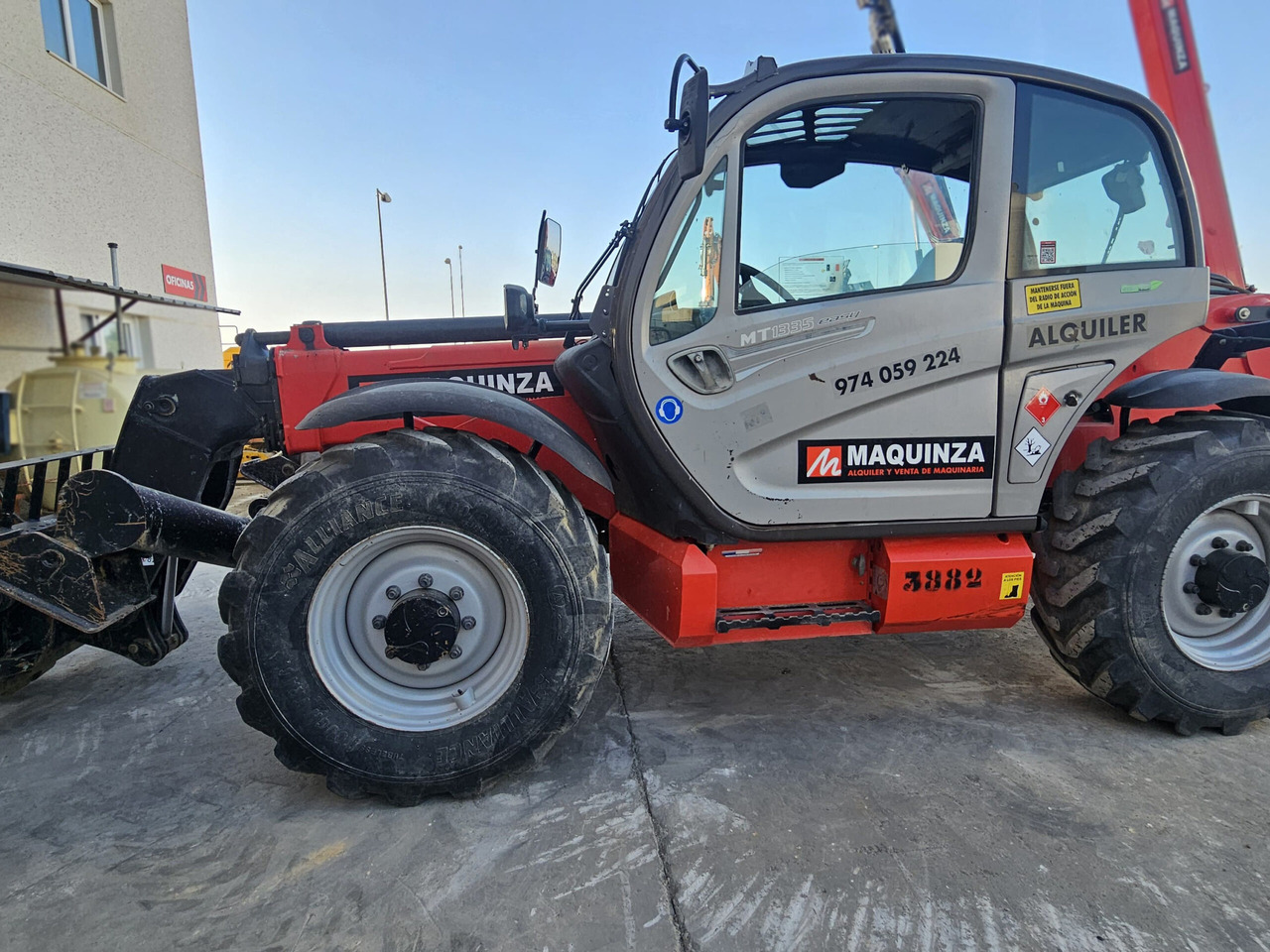 MANITOU MT1335 EASY 75D - Manipulador telescópico: foto 1 MANITOU MT1335 EASY 75D - Manipulador telescópico: foto 1