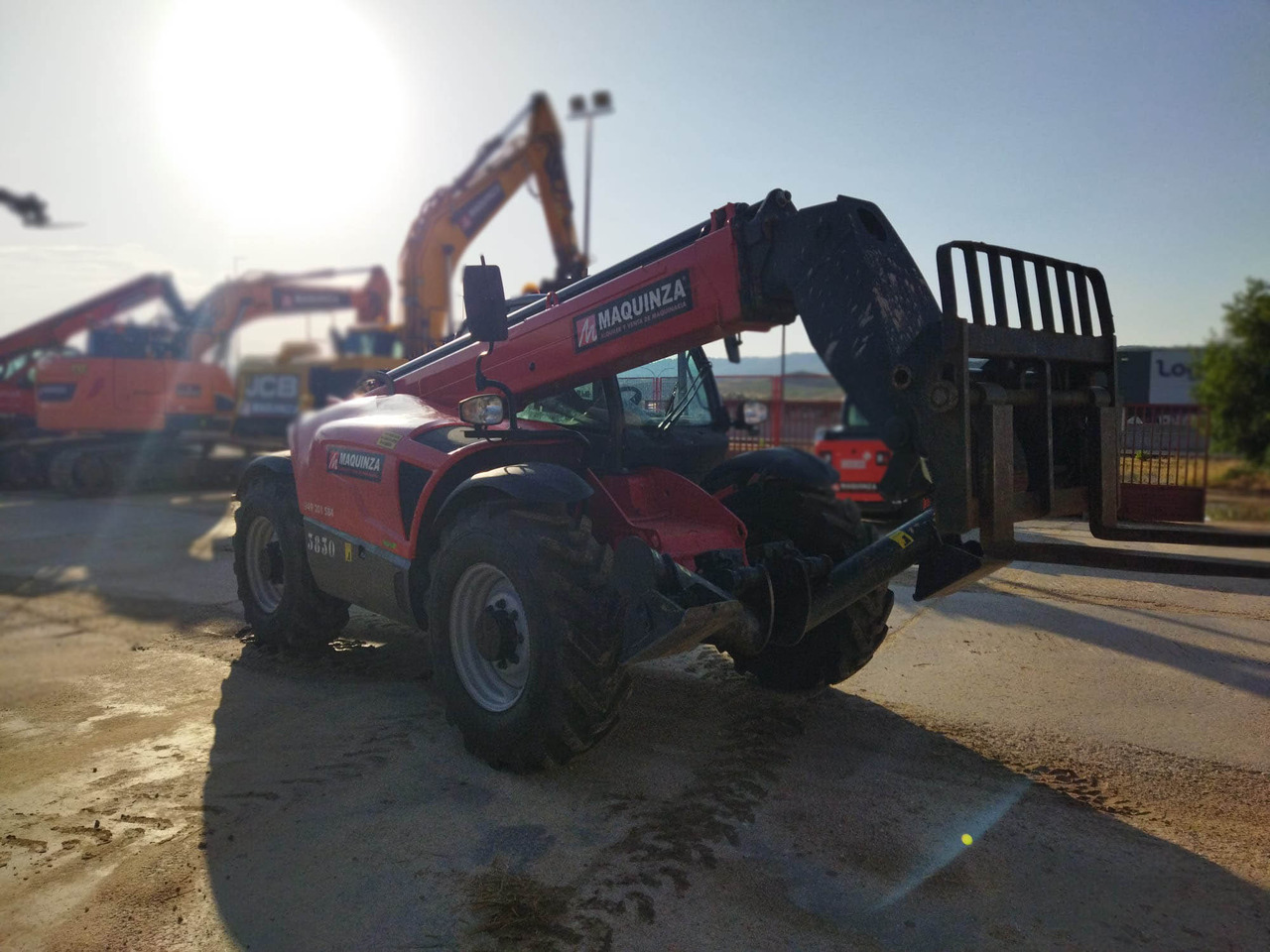 MANITOU MT1335 EASY - Manipulador telescópico: foto 5 MANITOU MT1335 EASY - Manipulador telescópico: foto 5