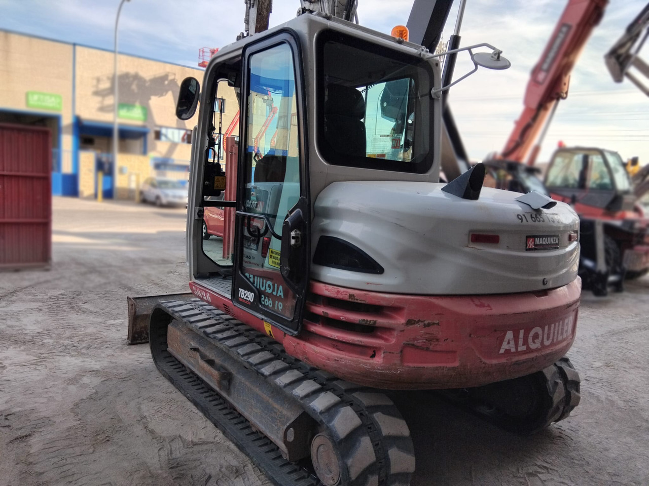TAKEUCHI TB290 - Miniexcavadora: foto 4 TAKEUCHI TB290 - Miniexcavadora: foto 4