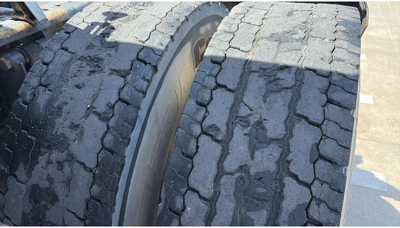 Cabeza tractora DAF XF 95.430 (EURO 3 / BOITE MANUELLE / MANUAL GEARBOX): foto 11 Cabeza tractora DAF XF 95.430 (EURO 3 / BOITE MANUELLE / MANUAL GEARBOX): foto 11