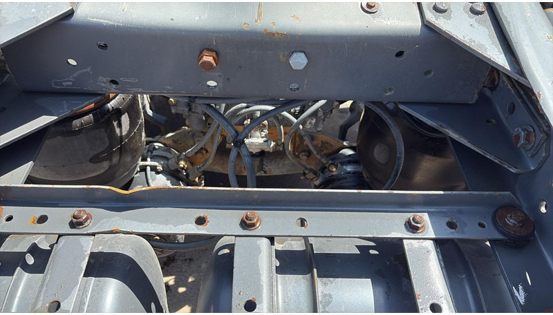 Cabeza tractora DAF XF 95.430 (EURO 3 / BOITE MANUELLE / MANUAL GEARBOX): foto 13 Cabeza tractora DAF XF 95.430 (EURO 3 / BOITE MANUELLE / MANUAL GEARBOX): foto 13