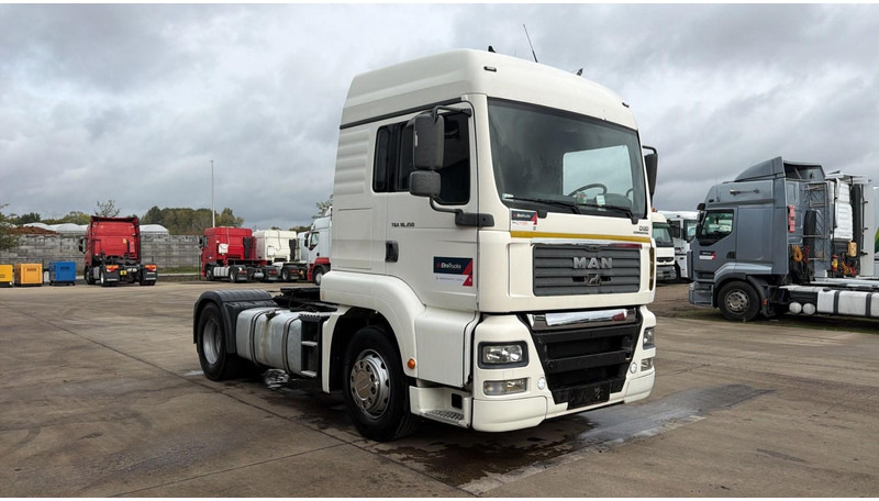 MAN TGA 18.350 (BOITE MANUELLE / MANUAL GEARBOX) - Cabeza tractora: foto 3 MAN TGA 18.350 (BOITE MANUELLE / MANUAL GEARBOX) - Cabeza tractora: foto 3