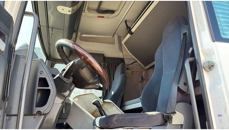 Leasing de MAN TGA 18.440 (BOITE MANUELLE / MANUAL GEARBOX) MAN TGA 18.440 (BOITE MANUELLE / MANUAL GEARBOX): foto 14