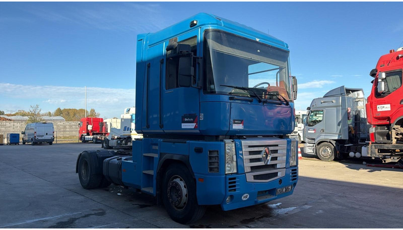 Renault AE 440 Magnum E-tech (PARFAIT ETAT / BOITE MANUELLE / MANUAL GEARBOX / PROPRE) - Cabeza tractora: foto 2 Renault AE 440 Magnum E-tech (PARFAIT ETAT / BOITE MANUELLE / MANUAL GEARBOX / PROPRE) - Cabeza tractora: foto 2