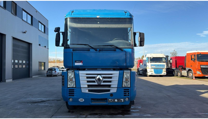 Renault AE 440 Magnum E-tech (PARFAIT ETAT / BOITE MANUELLE / MANUAL GEARBOX / PROPRE) - Cabeza tractora: foto 3 Renault AE 440 Magnum E-tech (PARFAIT ETAT / BOITE MANUELLE / MANUAL GEARBOX / PROPRE) - Cabeza tractora: foto 3