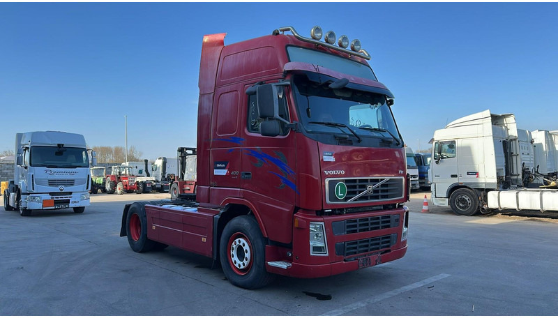 Volvo FH 400 (MANUAL GEARBOX / EURO 5 / BOITE MANUELLE) - Cabeza tractora: foto 3 Volvo FH 400 (MANUAL GEARBOX / EURO 5 / BOITE MANUELLE) - Cabeza tractora: foto 3