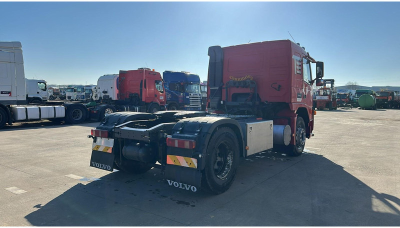 Volvo FM 340 (BELGIAN TRUCK / PERFECT CONDITION / GOOD TYRES / 460.000 KM) - Cabeza tractora: foto 2 Volvo FM 340 (BELGIAN TRUCK / PERFECT CONDITION / GOOD TYRES / 460.000 KM) - Cabeza tractora: foto 2