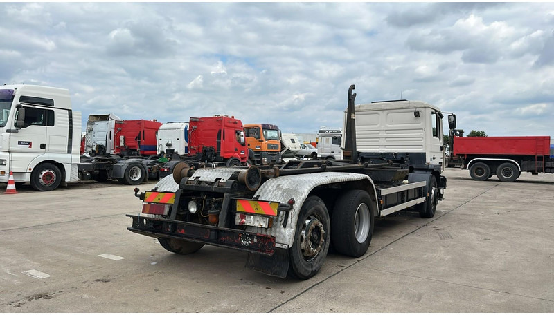 MAN 26.312 (6 CYLINDER / 6X2 / BELGIAN TRUCK IN GOOD CONDITION) - Camión multibasculante: foto 5 MAN 26.312 (6 CYLINDER / 6X2 / BELGIAN TRUCK IN GOOD CONDITION) - Camión multibasculante: foto 5