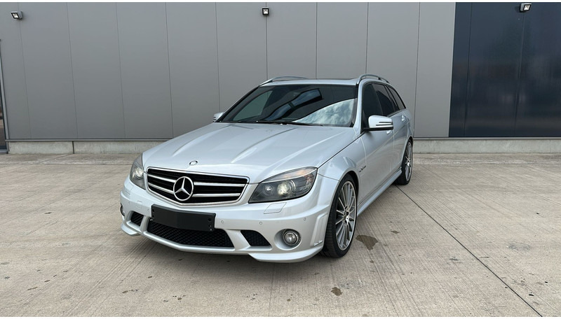 Mercedes-Benz C-Klasse 63 AMG (LICHTE VRACHT / BELGISCHE WAGEN / V8 / OPEN DAK) - Coche familiar: foto 1 Mercedes-Benz C-Klasse 63 AMG (LICHTE VRACHT / BELGISCHE WAGEN / V8 / OPEN DAK) - Coche familiar: foto 1