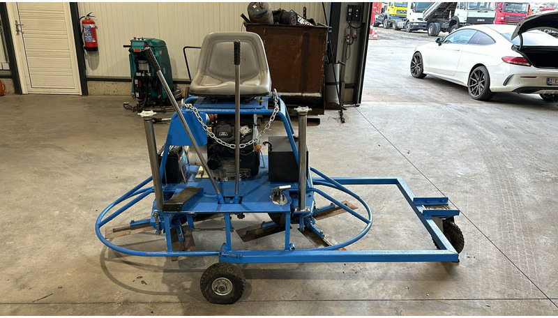 OHV BELGIAN MACHINE (BELGIAN MACHINE / GOOD CONDITION) - Fratasadora: foto 1 OHV BELGIAN MACHINE (BELGIAN MACHINE / GOOD CONDITION) - Fratasadora: foto 1