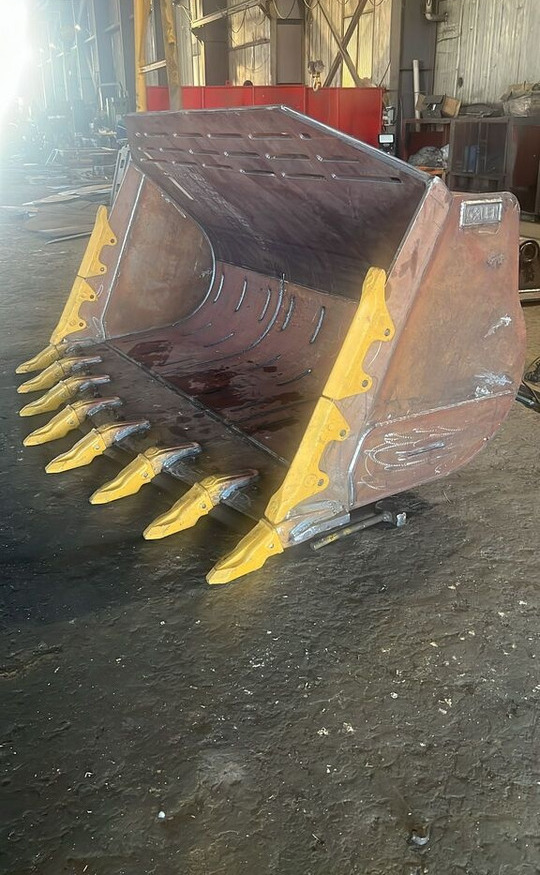 Caterpillar 950 Heavy Duty Bucket - Cazo cargador: foto 1 Caterpillar 950 Heavy Duty Bucket - Cazo cargador: foto 1