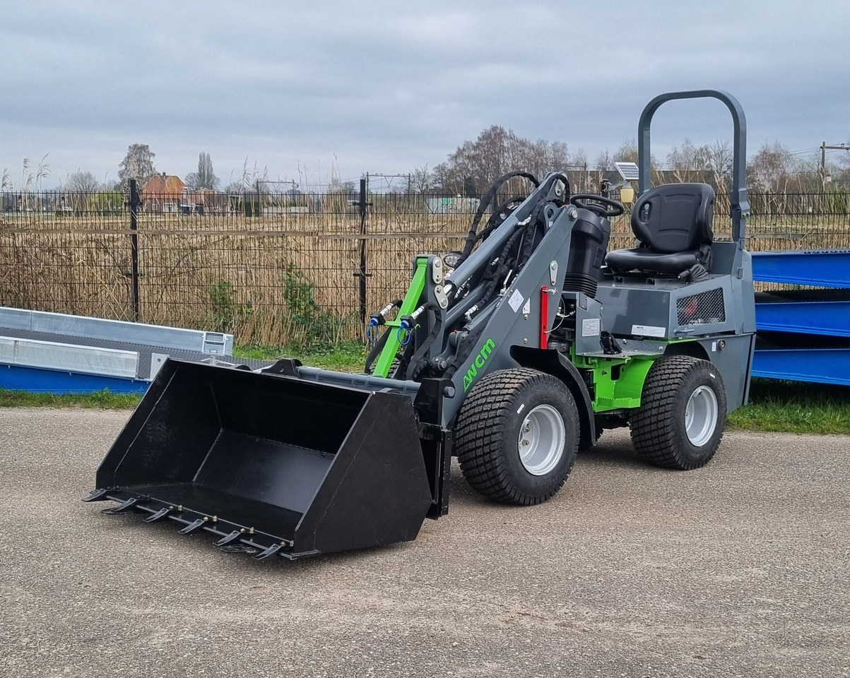 WCM -L1460 shovel met beugel - Cargadora de ruedas: foto 2 WCM -L1460 shovel met beugel - Cargadora de ruedas: foto 2