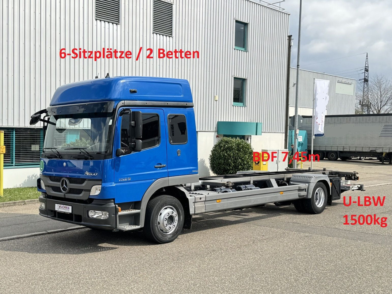 Mercedes-Benz Atego 1529 LL BDF 6-Sitze Umzug u-LBW Gr-Haus - Camión portacontenedore/ Intercambiable: foto 1 Mercedes-Benz Atego 1529 LL BDF 6-Sitze Umzug u-LBW Gr-Haus - Camión portacontenedore/ Intercambiable: foto 1