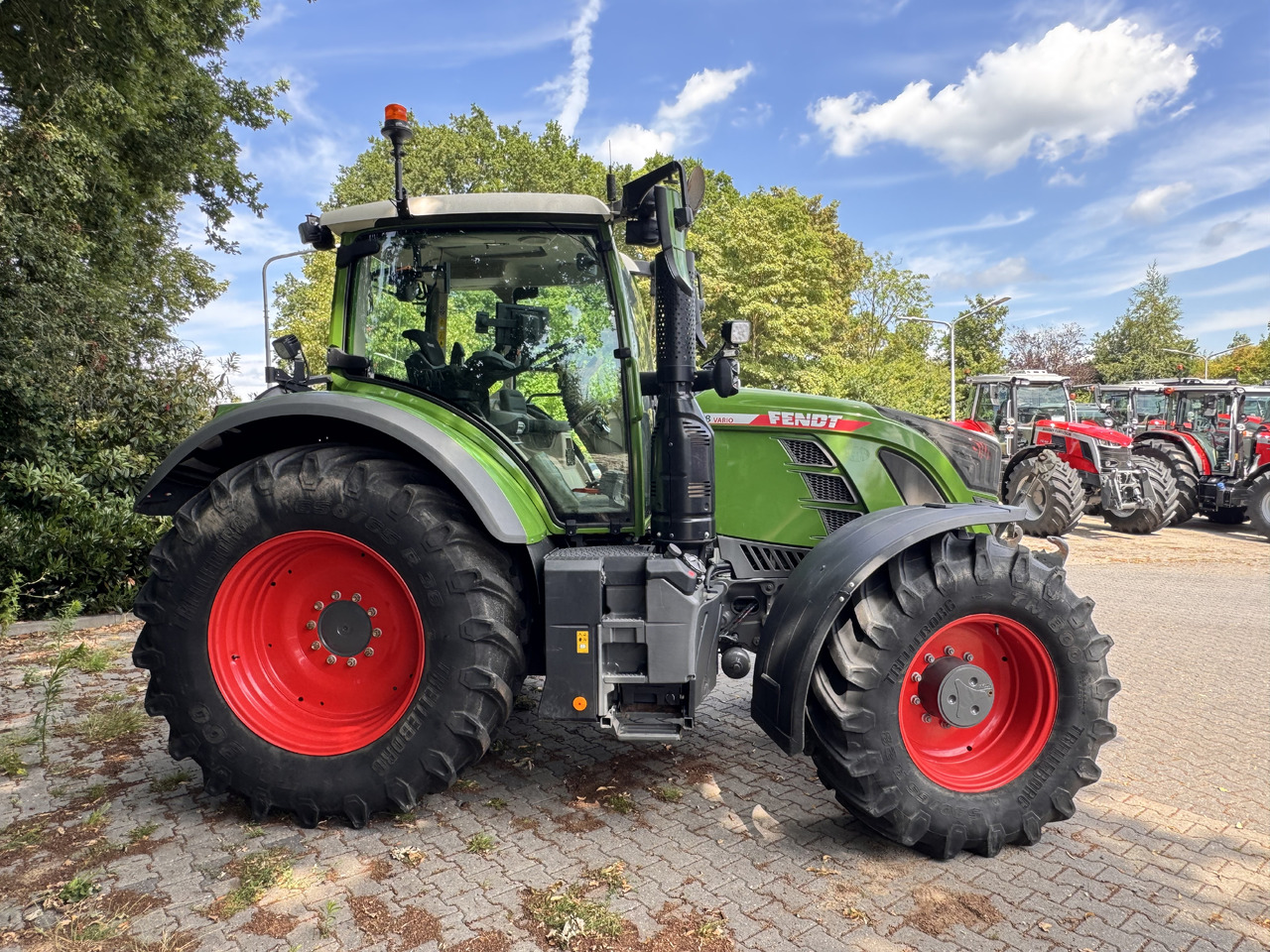 FENDT 718 Gen6 PowerPlus - Tractor: foto 3 FENDT 718 Gen6 PowerPlus - Tractor: foto 3