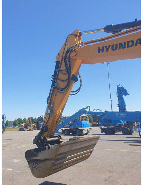 Excavadora de ruedas Hyundai HW 160: foto 6 Excavadora de ruedas Hyundai HW 160: foto 6