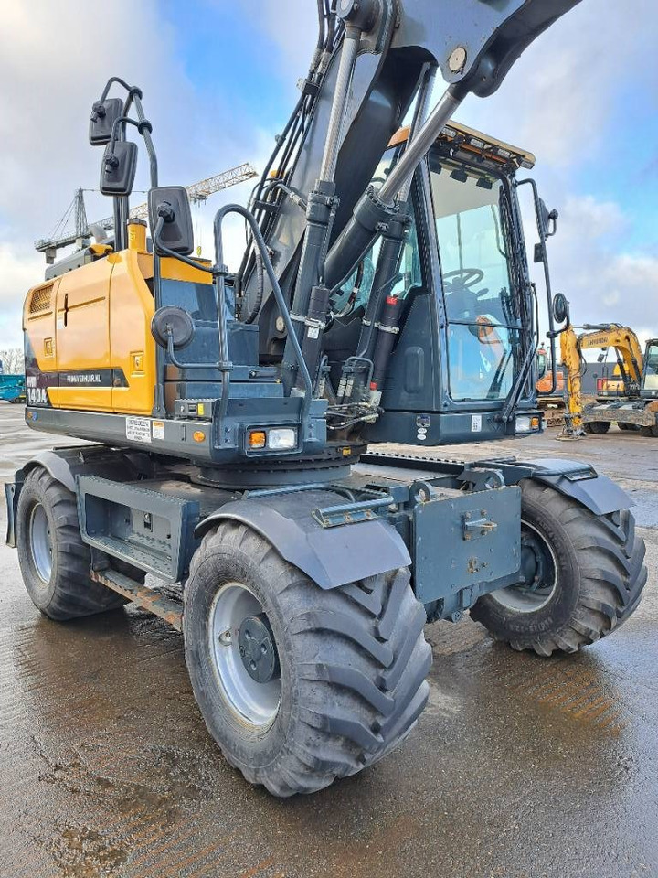 Excavadora de ruedas Hyundai HW140A + Tiltrotator: foto 8