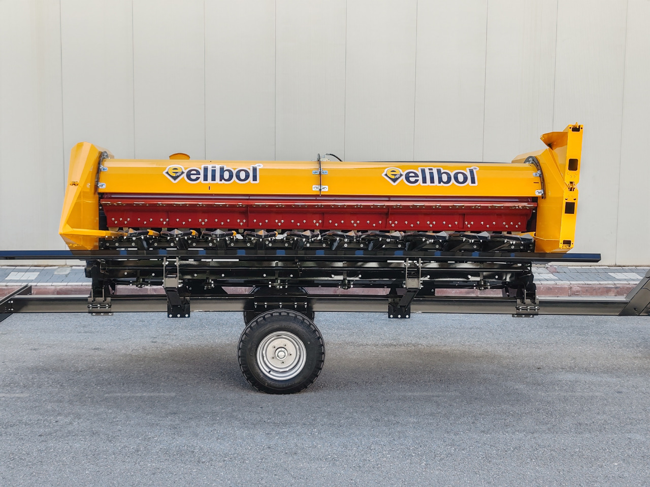 ELİBOL FREESUN 410+ SUNFLOWER HEADER - Cabezal de girasol: foto 1 ELİBOL FREESUN 410+ SUNFLOWER HEADER - Cabezal de girasol: foto 1