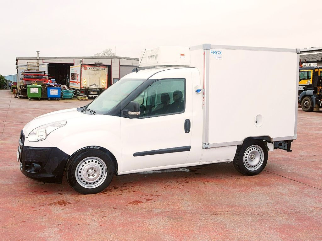 Fiat 1.3 DOBLO KUHLKOFFER RELEC FROD TR22 -20C Fiat 1.3 DOBLO KUHLKOFFER RELEC FROD TR22 -20C - Furgoneta frigorifica: foto 4 Fiat 1.3 DOBLO KUHLKOFFER RELEC FROD TR22 -20C Fiat 1.3 DOBLO KUHLKOFFER RELEC FROD TR22 -20C - Furgoneta frigorifica: foto 4