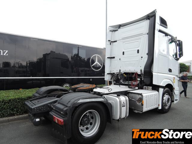 Mercedes-Benz Actros 1843 LS - Cabeza tractora: foto 4 Mercedes-Benz Actros 1843 LS - Cabeza tractora: foto 4