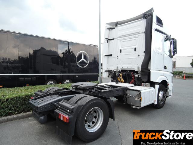 Mercedes-Benz Actros 1843 LS - Cabeza tractora: foto 4 Mercedes-Benz Actros 1843 LS - Cabeza tractora: foto 4