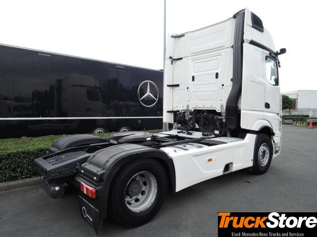 Mercedes-Benz Actros 1845 LS - Cabeza tractora: foto 5 Mercedes-Benz Actros 1845 LS - Cabeza tractora: foto 5