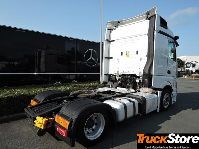 Mercedes-Benz Actros 1845 LS nRL - Cabeza tractora: foto 4 Mercedes-Benz Actros 1845 LS nRL - Cabeza tractora: foto 4