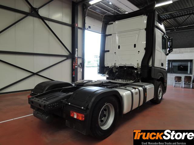 Mercedes-Benz Actros 1851 LS - Cabeza tractora: foto 4 Mercedes-Benz Actros 1851 LS - Cabeza tractora: foto 4