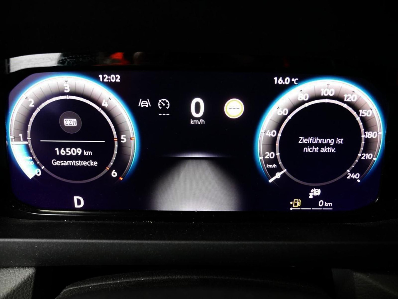 Volkswagen Crafter Kasten 35 L4H3 NAVI DAB KAMERA PDC - Furgón: foto 3 Volkswagen Crafter Kasten 35 L4H3 NAVI DAB KAMERA PDC - Furgón: foto 3