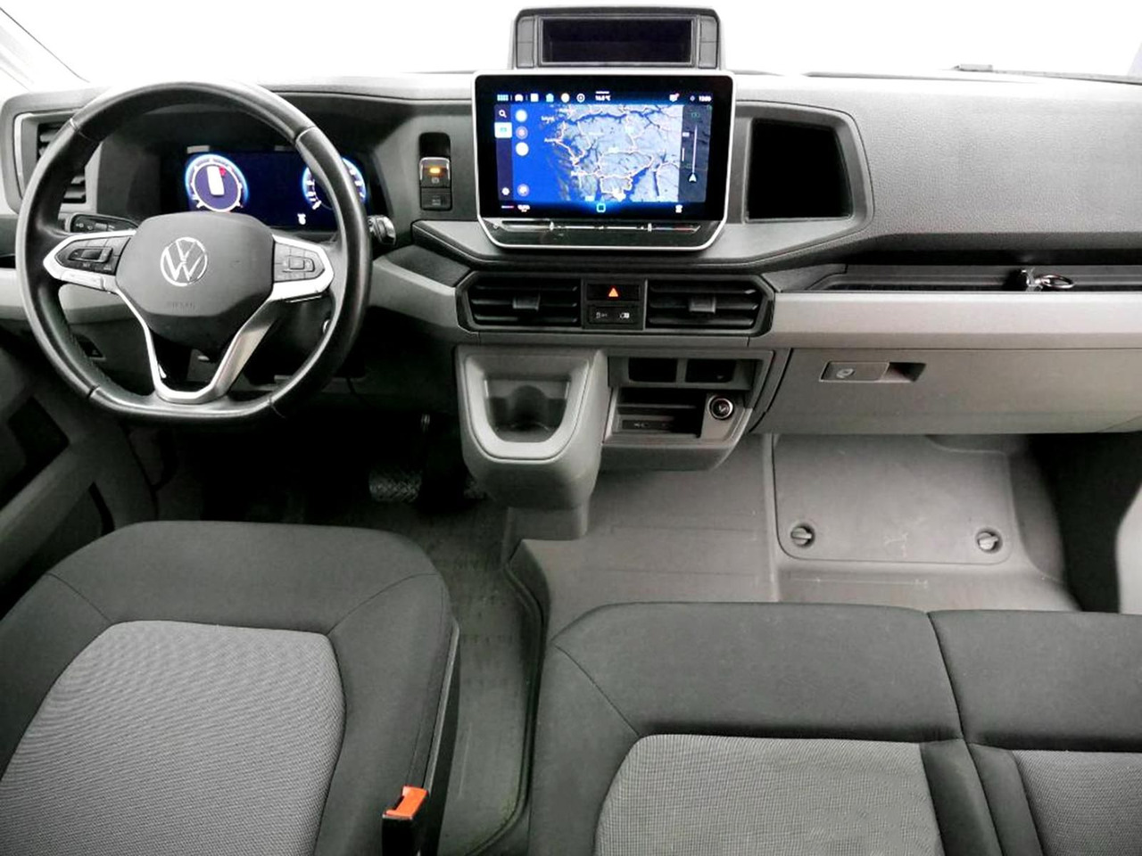 Volkswagen Crafter Kasten 35 L4H3 NAVI DAB KAMERA PDC - Furgón: foto 4 Volkswagen Crafter Kasten 35 L4H3 NAVI DAB KAMERA PDC - Furgón: foto 4