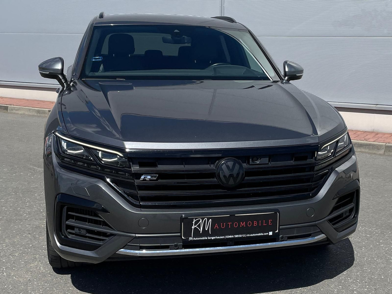 Volkswagen Touareg 4.0 V8 TDI One Million 4M LEDER AHK ACC - SUV/ Todoterreno: foto 3 Volkswagen Touareg 4.0 V8 TDI One Million 4M LEDER AHK ACC - SUV/ Todoterreno: foto 3