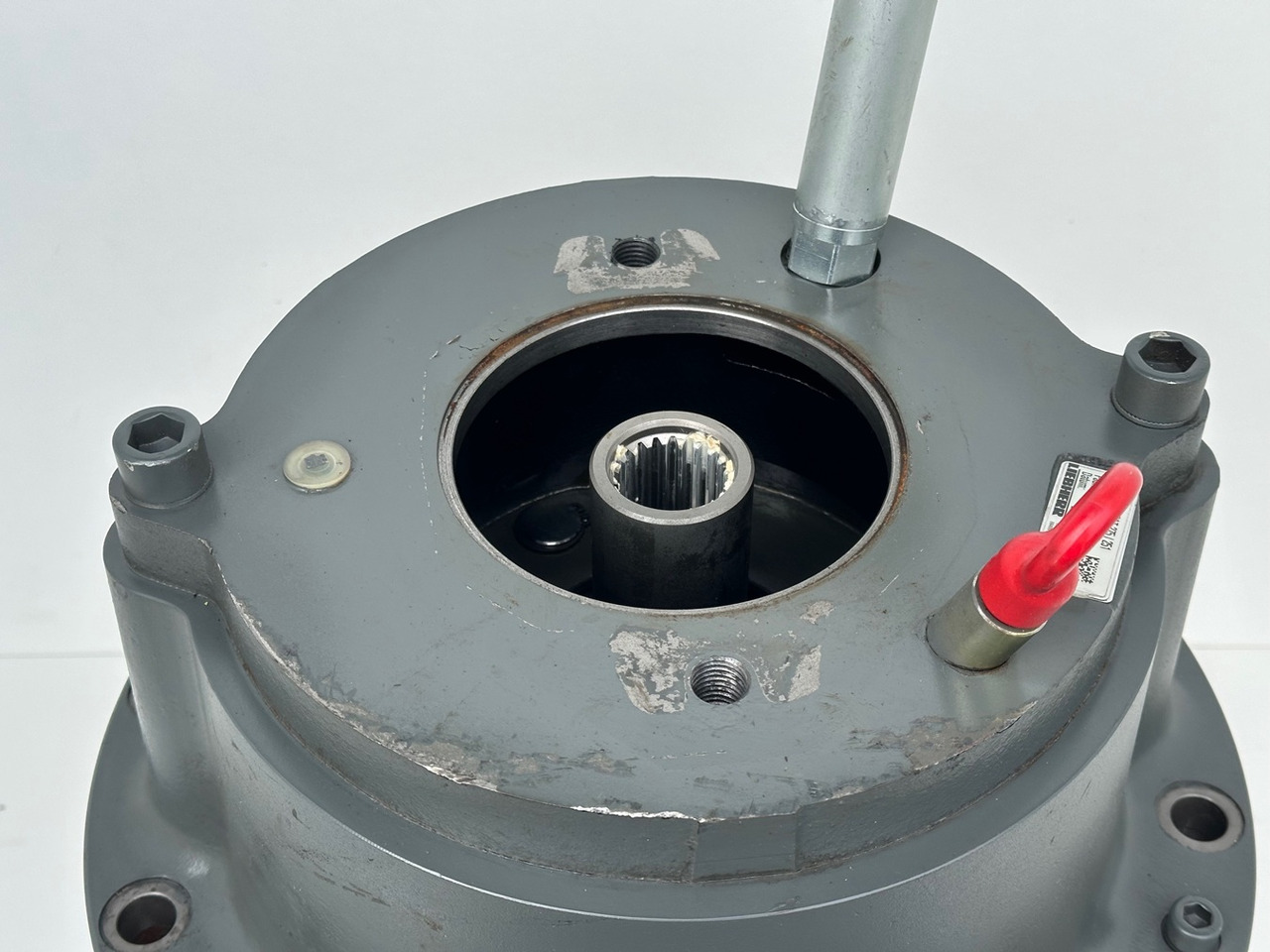 LIEBHERR Liebherr – Bauer Original Schwenkantrieb Typ:SAT275/251 mit ID-Nr.933017801. MG15, MBG12, MG20, MFG10, BG12H. #933017801.0121# - Reductor de giro para Perforadora: foto 4 LIEBHERR Liebherr – Bauer Original Schwenkantrieb Typ:SAT275/251 mit ID-Nr.933017801. MG15, MBG12, MG20, MFG10, BG12H. #933017801.0121# - Reductor de giro para Perforadora: foto 4