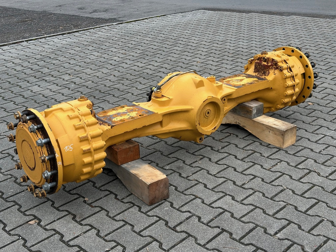 LIEBHERR Original Hinterachse-Planetenstarrachse Typ:MT-L3085. ID-Nr.10022957 – ID-Nr.10425800. L544-443, L544-445, L550-456, L554-453, L556-454. #10425800.1789310# - Eje posterior para Cargadora de ruedas: foto 5 LIEBHERR Original Hinterachse-Planetenstarrachse Typ:MT-L3085. ID-Nr.10022957 – ID-Nr.10425800. L544-443, L544-445, L550-456, L554-453, L556-454. #10425800.1789310# - Eje posterior para Cargadora de ruedas: foto 5