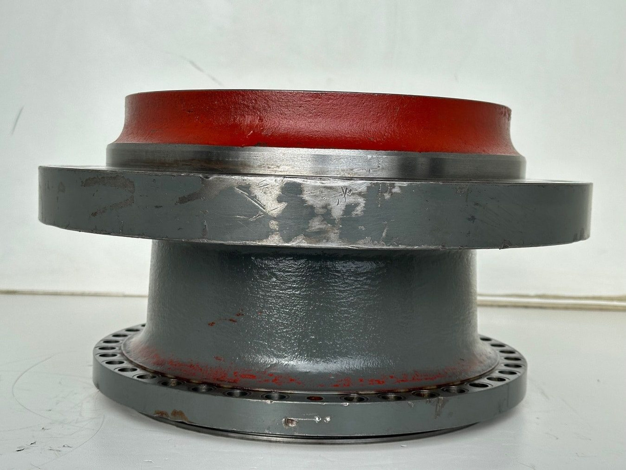 Liebherr Abtriebswellengehäuse ID-Nr.90208566 - Liebherr Kegelrollenlager ID-Nr.761001903. LH40, LH50, R926, R928, R930. #90208566.01342# - Reductor de giro para Maquinaria de construcción: foto 4 Liebherr Abtriebswellengehäuse ID-Nr.90208566 - Liebherr Kegelrollenlager ID-Nr.761001903. LH40, LH50, R926, R928, R930. #90208566.01342# - Reductor de giro para Maquinaria de construcción: foto 4