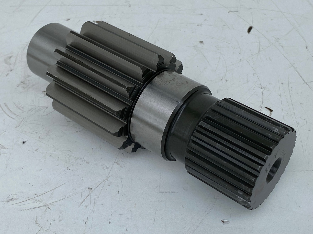 Liebherr Antriebswelle ID-Nr.968458701. FAT450F527, FAT450E510, FAT450E542, FAT450F550, FAT450E504, FAT450E505. #AN100501# - Mando final para Bulldozer: foto 1 Liebherr Antriebswelle ID-Nr.968458701. FAT450F527, FAT450E510, FAT450E542, FAT450F550, FAT450E504, FAT450E505. #AN100501# - Mando final para Bulldozer: foto 1