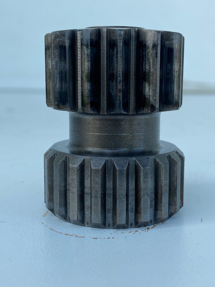 Liebherr Bonfiglioli Sonnenrad ID-Nr.7012427. A308, A310, A312, A900 ZW, R308, R310, R312. #LI-BO-SO1-27.05# - Reductor de giro para Excavadora de ruedas: foto 2 Liebherr Bonfiglioli Sonnenrad ID-Nr.7012427. A308, A310, A312, A900 ZW, R308, R310, R312. #LI-BO-SO1-27.05# - Reductor de giro para Excavadora de ruedas: foto 2