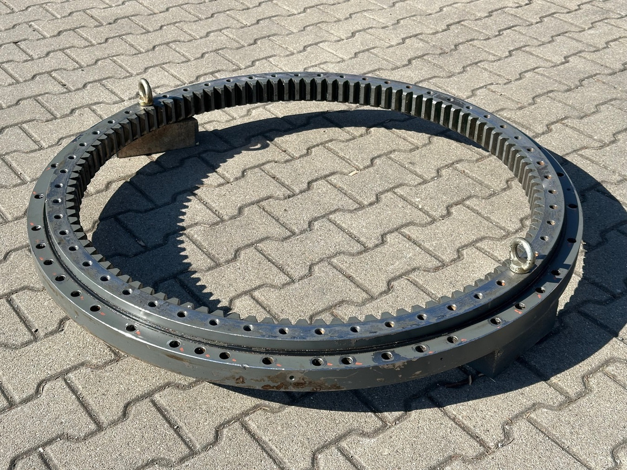 Liebherr Drehkranz - Kugeldrehverbindung Typ:KUD34VJ009-000. ID-Nr.90213287. R914RAIL,R914COMP,R914K-S,R914K-STD,R918LC,R918NLC,R918XLC,R920K-LC,R920K-NLC. #90213287.21155# - Corona de giro para Maquinaria de construcción: foto 1 Liebherr Drehkranz - Kugeldrehverbindung Typ:KUD34VJ009-000. ID-Nr.90213287. R914RAIL,R914COMP,R914K-S,R914K-STD,R918LC,R918NLC,R918XLC,R920K-LC,R920K-NLC. #90213287.21155# - Corona de giro para Maquinaria de construcción: foto 1