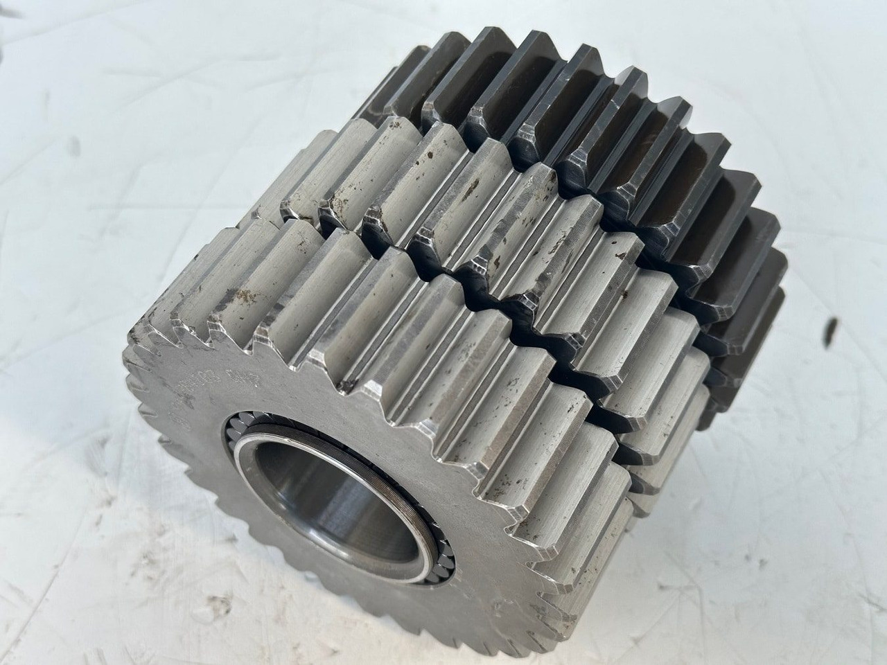 Liebherr Planetenrad ID-Nr.9442840 - ID-Nr.944284003. FAT350 - FAT350P022 - FAT350P059 - FAT350P062 - FAT350P068 - FAT350P079. LH22C, R313, R317, R900, R902, R904, R912, R914, R922, R924, R924 COMP - Mando final para Maquinaria de construcción: foto 5 Liebherr Planetenrad ID-Nr.9442840 - ID-Nr.944284003. FAT350 - FAT350P022 - FAT350P059 - FAT350P062 - FAT350P068 - FAT350P079. LH22C, R313, R317, R900, R902, R904, R912, R914, R922, R924, R924 COMP - Mando final para Maquinaria de construcción: foto 5