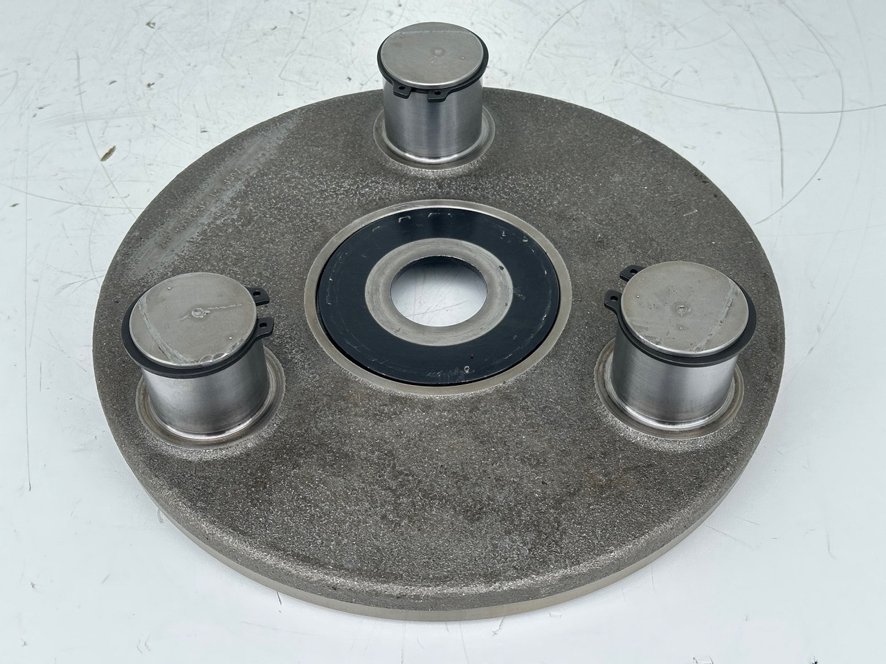 Liebherr Planetenträger ID-Nr.90024938. FAT400P112 -FAT400P130 - FAT400P139. LO1936, LOS926, R926, R928, R930, R934, R936, R940, R944, R946, R950 T. #90024938.L1.6897# - Mando final para Maquinaria de construcción: foto 1 Liebherr Planetenträger ID-Nr.90024938. FAT400P112 -FAT400P130 - FAT400P139. LO1936, LOS926, R926, R928, R930, R934, R936, R940, R944, R946, R950 T. #90024938.L1.6897# - Mando final para Maquinaria de construcción: foto 1