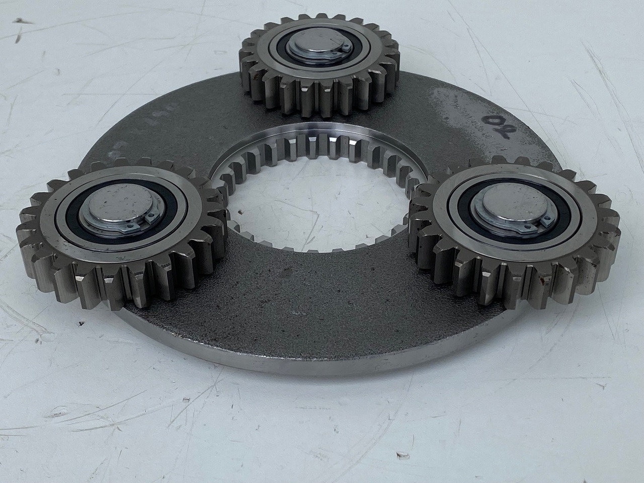 Liebherr Planetenträger and Planetenrad ID-Nr.90024986 - ID-Nr.90024987. FAT325P115. R914, R914 COMP. #02#1724# - Mando final para Excavadora de cadenas: foto 2 Liebherr Planetenträger and Planetenrad ID-Nr.90024986 - ID-Nr.90024987. FAT325P115. R914, R914 COMP. #02#1724# - Mando final para Excavadora de cadenas: foto 2